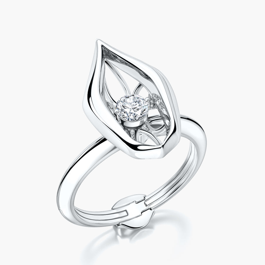 Charm Dancing Diamond
